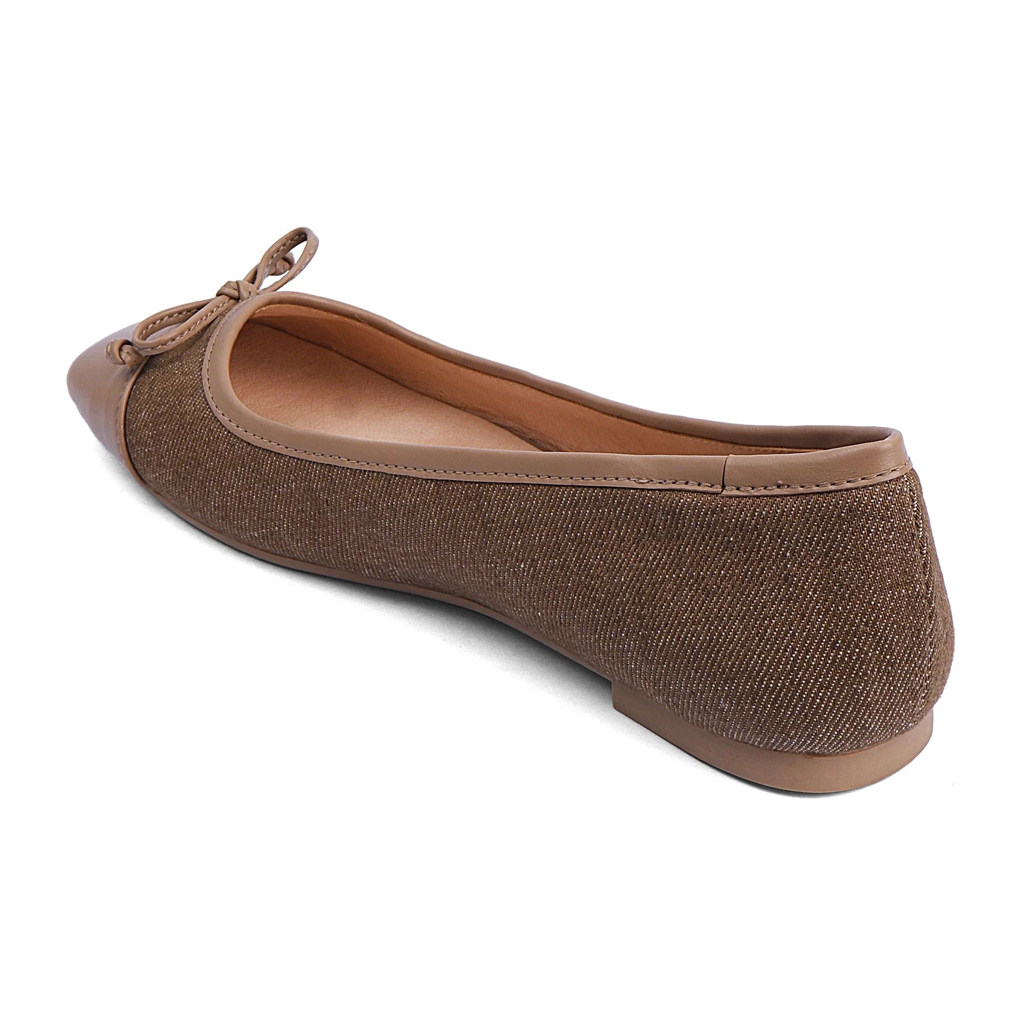 Charlotte casual closed-toe belly flat in beige PU leather with denim finish and silicone sole