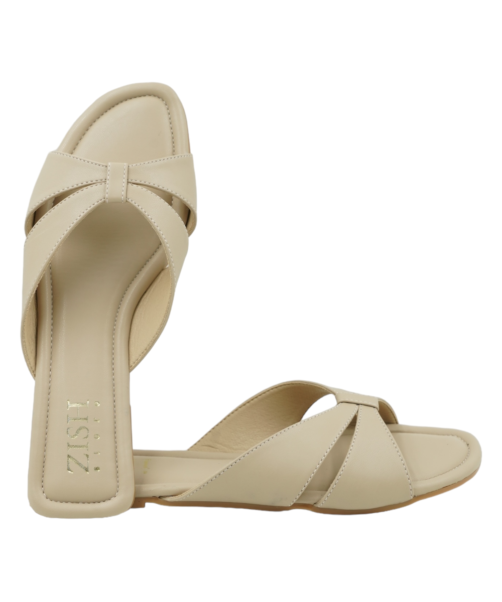 Beige Tokyo Flats with cross-strap design and flat heel made of PU vegan leather